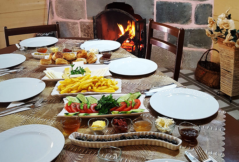 Breakfast in Rize